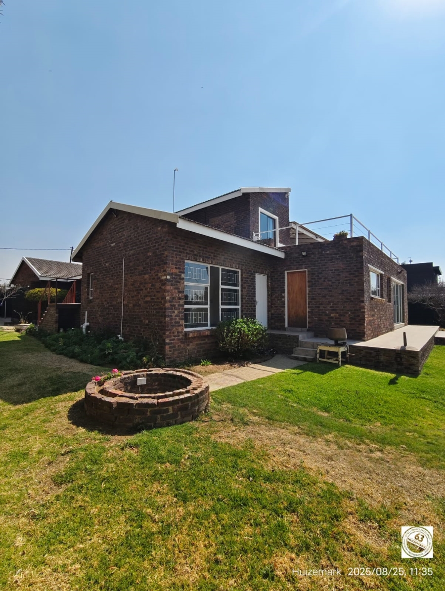 4 Bedroom Property for Sale in Deneysville Free State